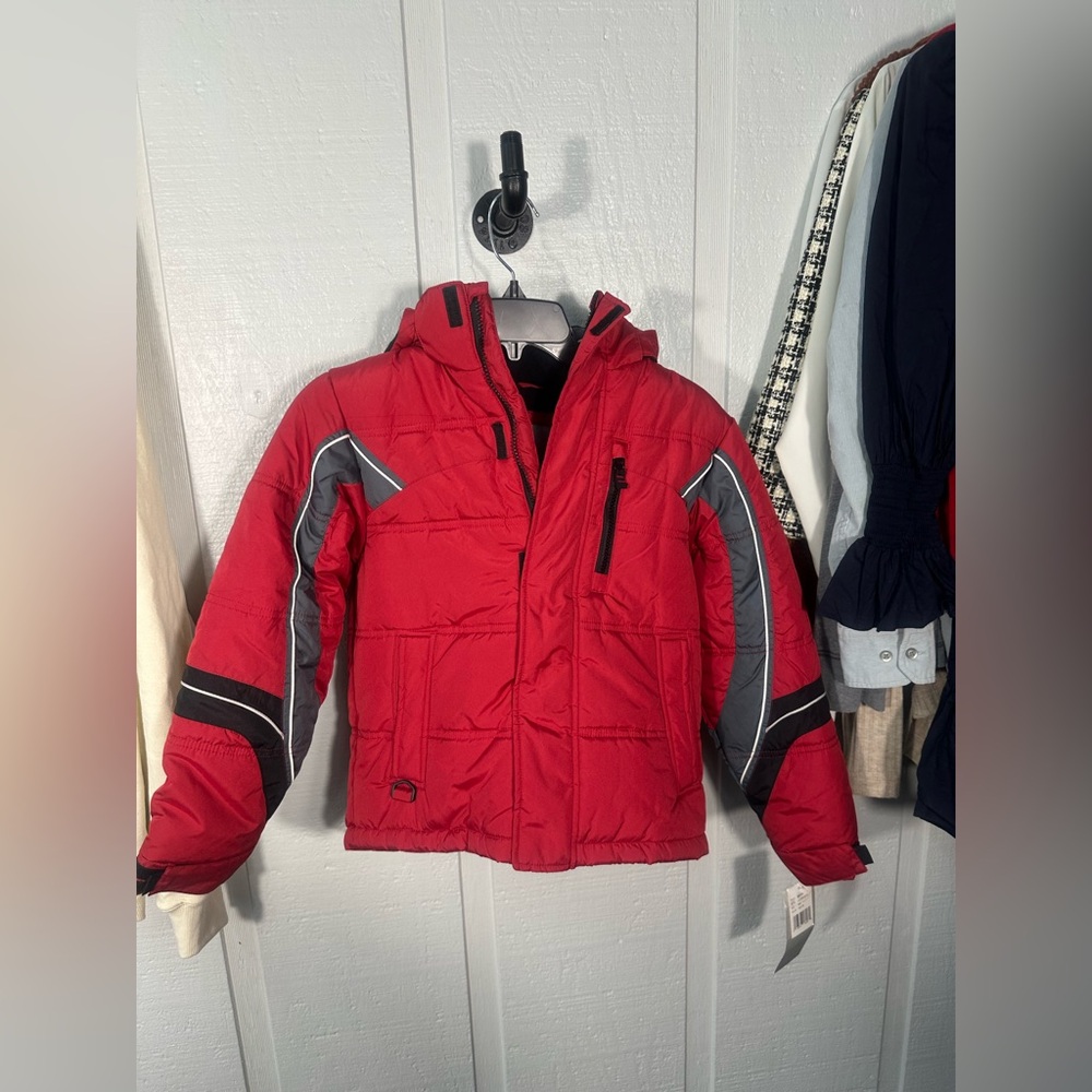 F.O.G. London Fog Red and Black Jacket Kids Size 8 EUC